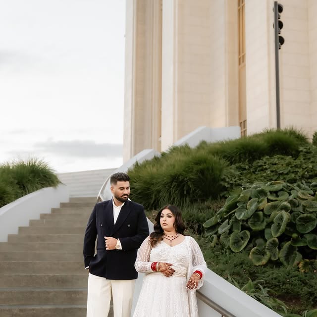 Portrait in motion — Pre-wedding